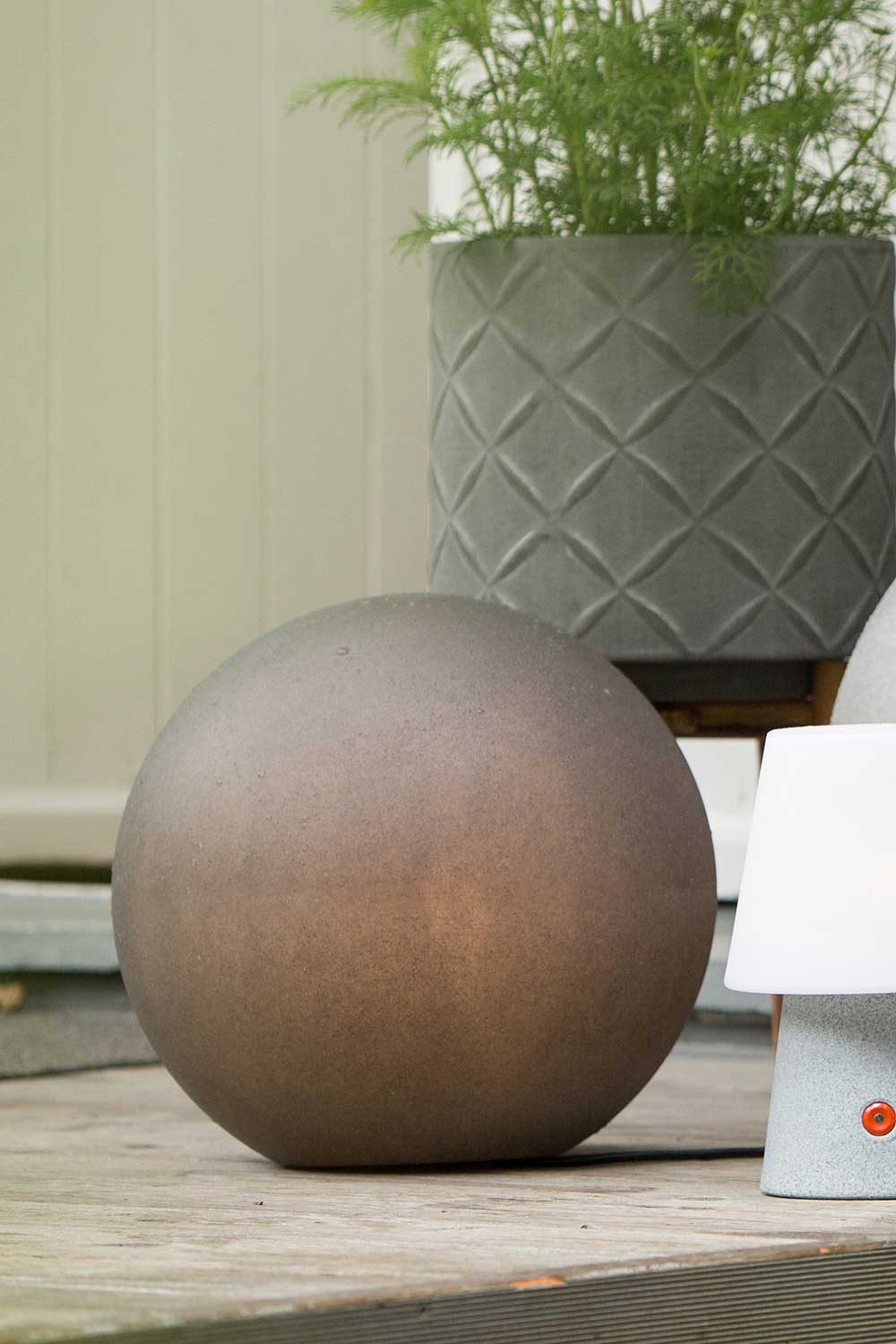 Farbige Kugelleuchte Shining Globe WW