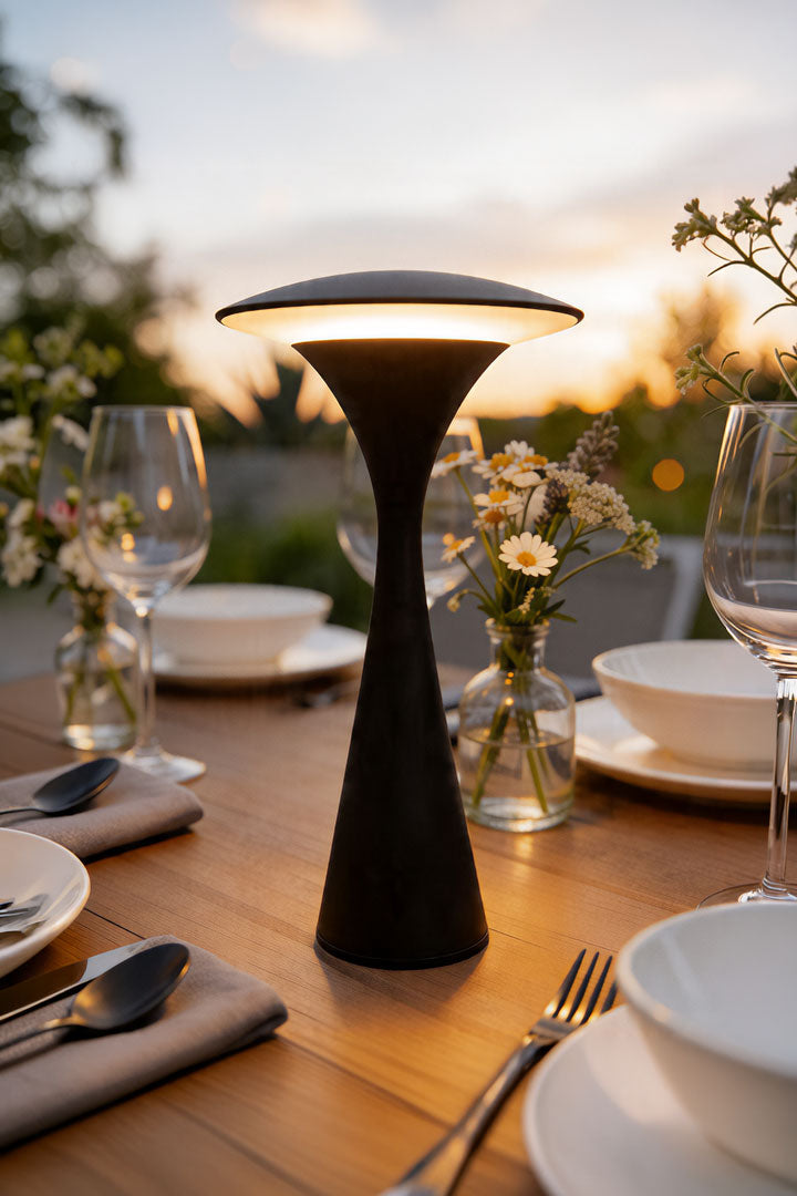 LED Tischlampe Hello Space - Outdoor geeignet - kabellos, inkl. Ladestation - 27 cm - Aluminium - LED warmweiß bis kaltweiß - Helligkeit stufenlos dimmbar - USB, Touchfunktion