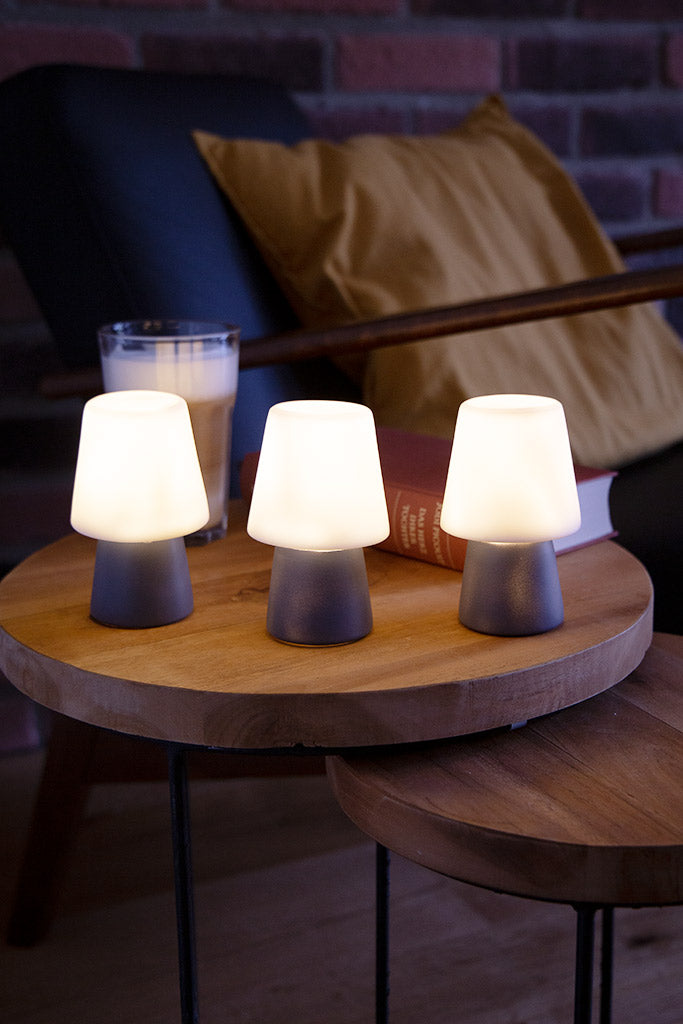 Tischlampe No. 1 Micro USB-C